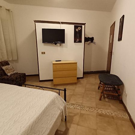 Bed and Breakfast San Nicolo House Aci Catena Zewnętrze zdjęcie