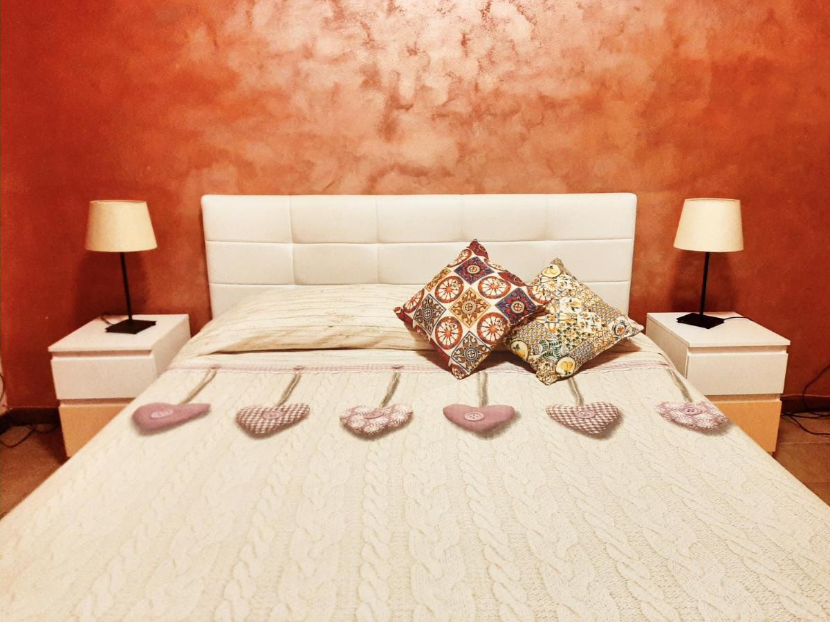 Bed and Breakfast San Nicolo House Aci Catena Zewnętrze zdjęcie