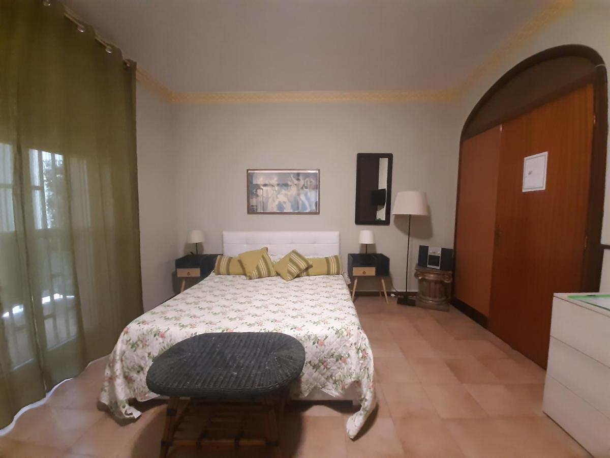 Bed and Breakfast San Nicolo House Aci Catena Zewnętrze zdjęcie