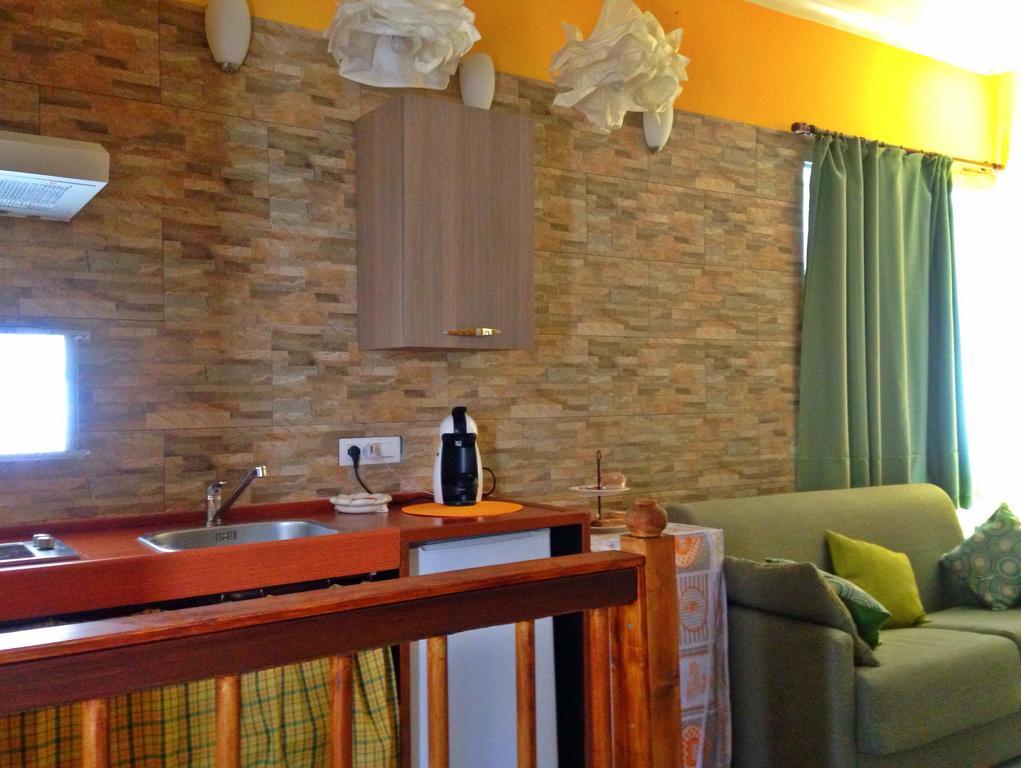 Bed and Breakfast San Nicolo House Aci Catena Zewnętrze zdjęcie