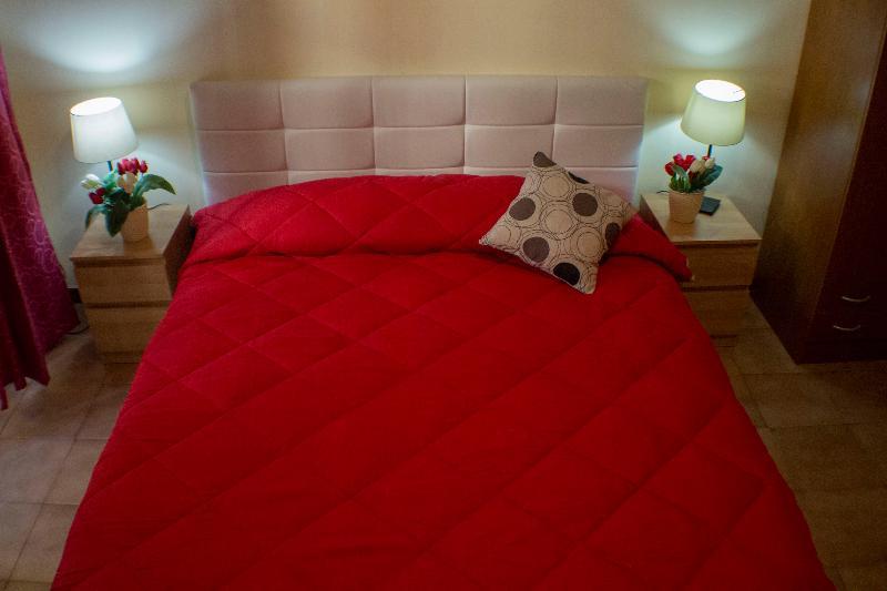 Bed and Breakfast San Nicolo House Aci Catena Zewnętrze zdjęcie