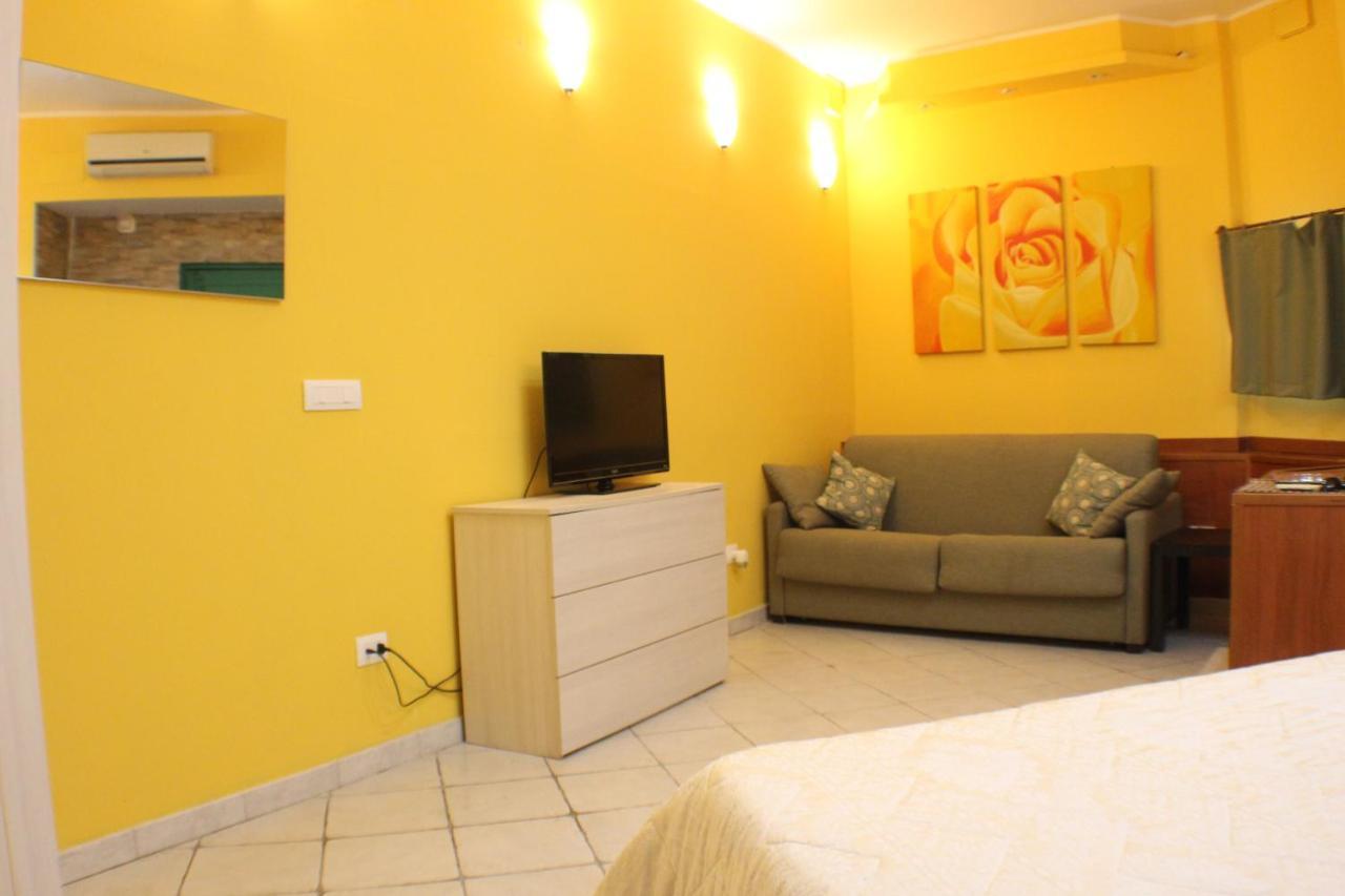 Bed and Breakfast San Nicolo House Aci Catena Zewnętrze zdjęcie