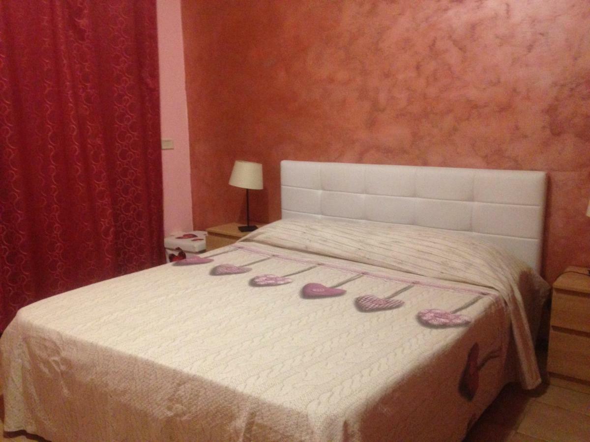 Bed and Breakfast San Nicolo House Aci Catena Zewnętrze zdjęcie